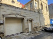 6 otaqlı həyət evi/bağ evi - İnşaatçılar m. - 370 m²