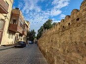4 otaqlı köhnə tikili - İçəri Şəhər m. - 100 m²