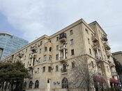 Elan №6065247 - Bakı, 28 May m., 2 otaqlı, 54 m², 2/5 mərtəbə