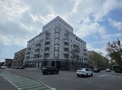 Satılır 2 otaqlı köhnə tikili 68 m², Sahil m., photo 1 from 8