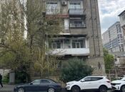 Продаётся 3-комн. вторичка 78 м², м. Низами, photo 2 from 8