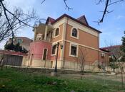 Satılır 6 otaqlı həyət evi/bağ evi 400 m², Badamdar q., photo 1 from 8