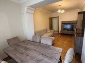 3 otaqlı köhnə tikili - Nizami m. - 75 m²