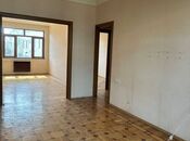 Satılır 3 otaqlı köhnə tikili 61 m², Gənclik m., photo 1 from 8