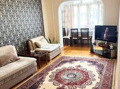 Satılır 3 otaqlı köhnə tikili 90 m², Azadlıq Prospekti m., photo 1 from 8