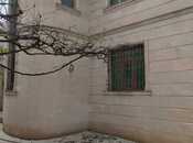 6 otaqlı həyət evi/bağ evi - Qaraçuxur q. - 327 m²