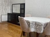 Satılır 2 otaqlı köhnə tikili 53 m², Yasamal q., photo 2 from 8