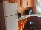 Продаётся 3-комн. вторичка 70 м², м. 28 мая, photo 2 from 8