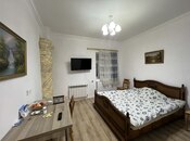 Продаётся 2-комн. вторичка 40 м², м. Сахил, photo 6 from 8