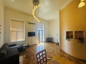 Satılır 2 otaqlı köhnə tikili 55 m², Sahil m., photo 5 from 8