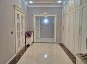 Объявление №6068217 - Баку, м. Нефтчиляр, 3-комн., 138 м², 10/13 этаж