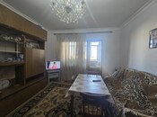Продаётся 3-комн. вторичка 74 м², photo 1 from 8
