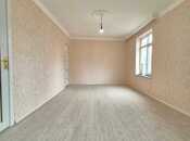 Satılır 2 otaqlı köhnə tikili 35 m², İnşaatçılar m., photo 1 from 8