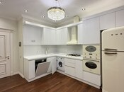 4 otaqlı yeni tikili - 8 Noyabr m. - 178 m²