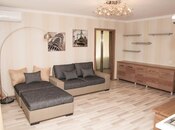 Сдаётся 2-комн. вторичка 56 м², м. Ичеришехер, photo 4 from 8