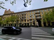 Продаётся 3-комн. вторичка 98 м², м. Ичеришехер, photo 1 from 8