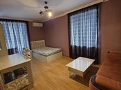 1 otaqlı köhnə tikili - 8-ci mikrorayon q. - 42 m²