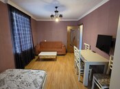 1 otaqlı köhnə tikili - 8-ci mikrorayon q. - 42 m²