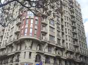 Продаётся 4-комн. новостройка 210 м², м. Сахил, photo 1 from 8