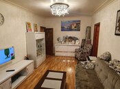 2 otaqlı köhnə tikili - Elmlər Akademiyası m. - 39 m²