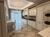 4-комн. новостройка - м. Элмляр Академиясы - 250 м²