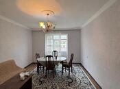 Продаётся 2-комн. вторичка 65 м², photo 1 from 8