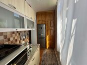 Satılır 2 otaqlı köhnə tikili 40 m², Xalqlar Dostluğu m., photo 7 from 8