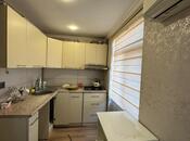 Satılır 3 otaqlı köhnə tikili 75 m², İnşaatçılar m., photo 6 from 8