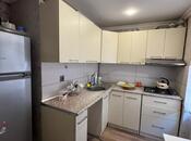 Satılır 3 otaqlı köhnə tikili 75 m², İnşaatçılar m., photo 5 from 8