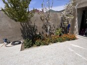 6 otaqlı həyət evi/bağ evi - Binə q. - 230 m²