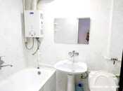 Satılır 2 otaqlı köhnə tikili 60 m², İnşaatçılar m., photo 7 from 8