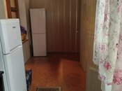 Satılır 2 otaqlı köhnə tikili 34 m², Elmlər Akademiyası m., photo 1 from 8