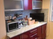 Продаётся 2-комн. вторичка 50 м², м. Элмляр Академиясы, photo 5 from 8