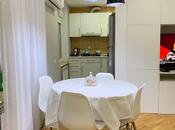 Продаётся 2-комн. вторичка 50 м², м. Низами, photo 4 from 8