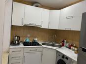 Продаётся 2-комн. вторичка 50 м², м. Низами, photo 5 from 8