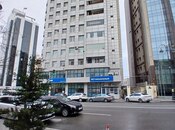 Продаётся 3-комн. новостройка 147 м², м. Элмляр Академиясы, photo 1 from 8