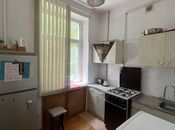 Продаётся 1-комн. вторичка 30 м², м. Низами, photo 3 from 5