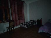 Satılır 4 otaqlı köhnə tikili 78 m², Nəsimi r., photo 2 from 6