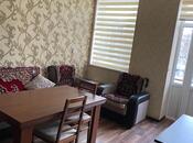 Продаётся 2-комн. вторичка 50 м², м. Низами, photo 1 from 7