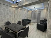 Продаётся 3-комн. новостройка 134 м², м. Кара Караев, photo 1 from 8