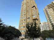 Продаётся 3-комн. вторичка 90 м², м. Низами, photo 1 from 4