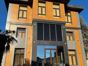 8 otaqlı həyət evi/bağ evi - Xətai r. - 800 m²
