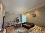 2-комн. вторичка - м. Элмляр Академиясы - 60 м²