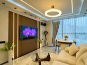 Продаётся 3-комн. новостройка 100 м², м. 28 мая, photo 1 from 8