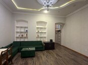 Satılır 3 otaqlı köhnə tikili 110 m², Sahil m., photo 3 from 7