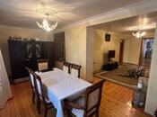 Satılır 6 otaqlı köhnə tikili 150 m², İnşaatçılar m., photo 7 from 8
