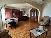 3 otaqlı köhnə tikili - İnşaatçılar m. - 100 m²