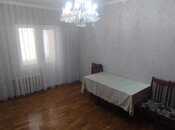 Сдаётся 3-комн. вторичка 72 м², м. Ази Асланов, photo 2 from 8