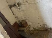 Satılır 2 otaqlı köhnə tikili 45 m², İnşaatçılar m., photo 8 from 8