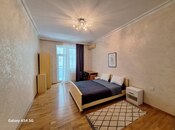 Сдаётся 3-комн. новостройка 140 м², м. Низами, photo 4 from 8